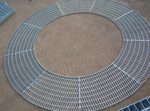 壓焊鋼格板的制造工藝與使用壽命